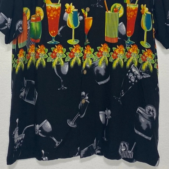 Malibu Dreams Mens Hawaiian Multicolor Novelty Button Down Cocktail Shirt Size L - Picture 3 of 9